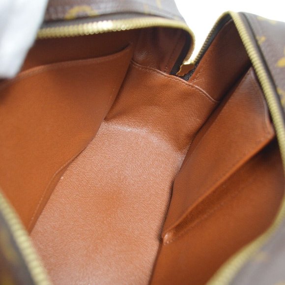 Louis Vuitton Cite MM Shoulder Bag Monogram - Picture 4 of 11